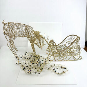 Gold Wire Decorative Deer & Sleigh Holder & Garland Christmas Centerpiece Decor